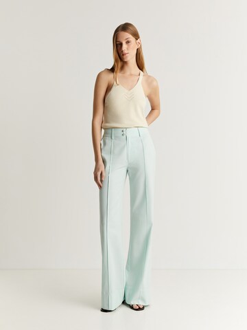 regular Pantaloni con piega frontale 'Joy' di Scalpers in verde: frontale