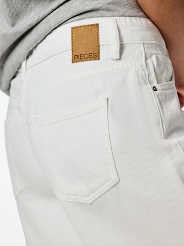 Wide Leg Jean 'PCSky' PIECES en blanc