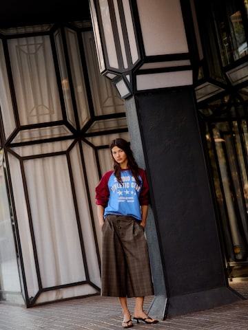 Wide Leg Pantalon à pince Bershka en marron