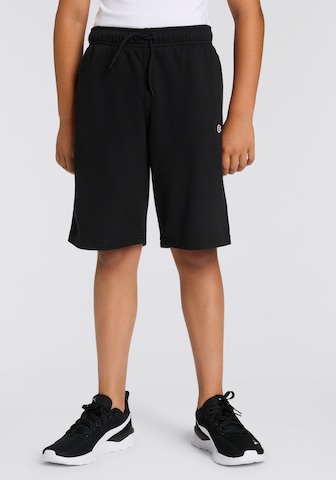 Champion Authentic Athletic Apparel - Regular Calças 'Bermuda' em preto: frente