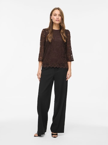 VILA Shirt in Bruin