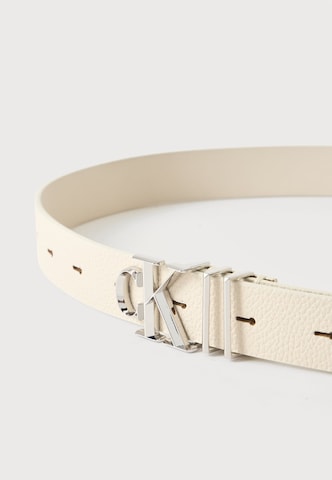 Calvin Klein - Cinturón en gris: frente