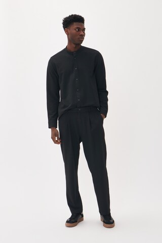 Matinique Slim fit Pleat-front trousers 'Hart Pant 73 ' in Black