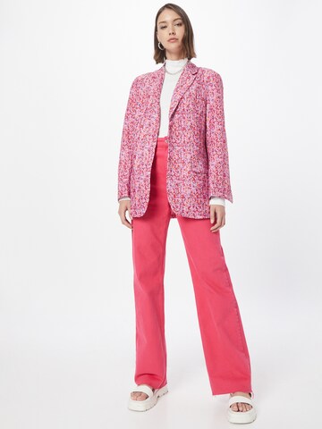 Blazer di Monki in rosa