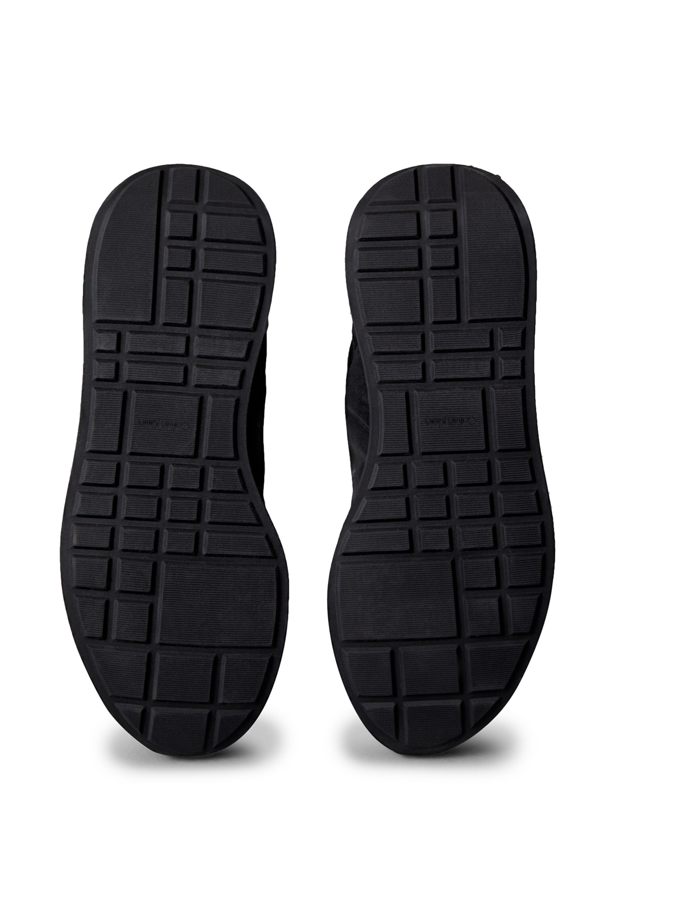 Calvin Klein Низкие кроссовки в Черный