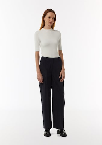 Loosefit Pantalon à plis COMMA en bleu : devant