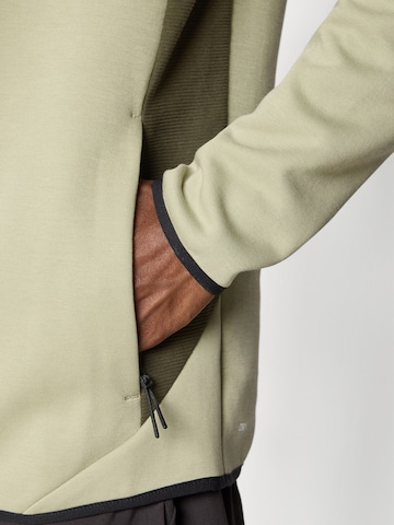 Felpa sportiva 'EVOSTRIPE' di PUMA in verde