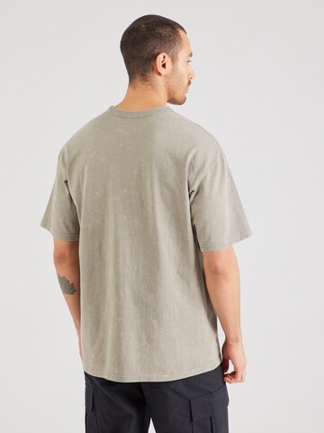 Nike Sportswear Shirt 'M90 PRE ESS' in Green