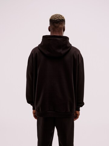 Pacemaker Sweatshirt 'Lennox' in Black