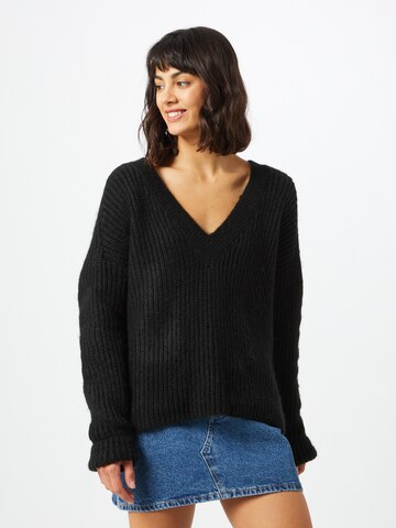 ABOUT YOU Sweater 'Valeska' in Black: front