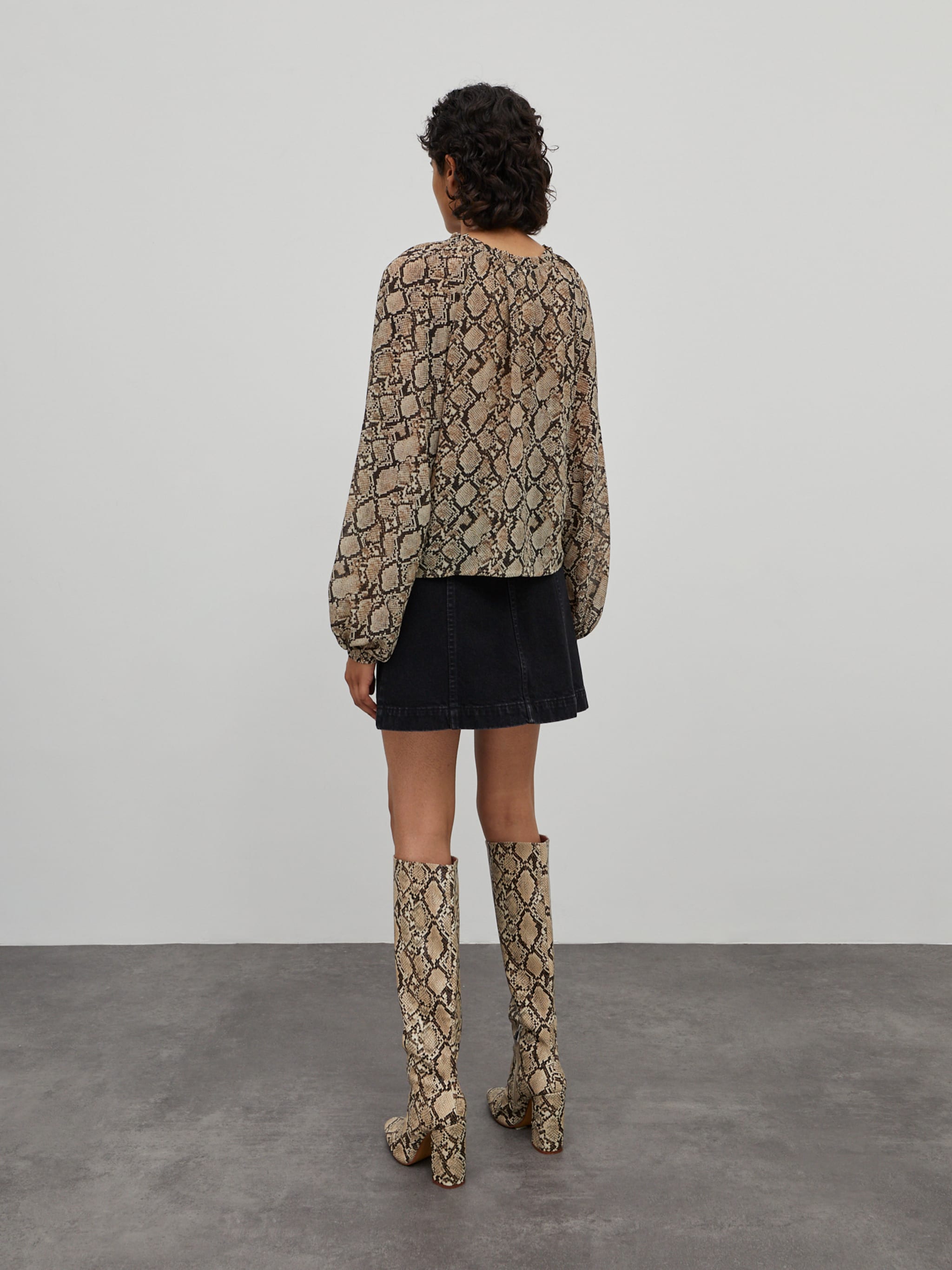 EDITED Produkter Bluse 'Teagan' blandingsfarvet