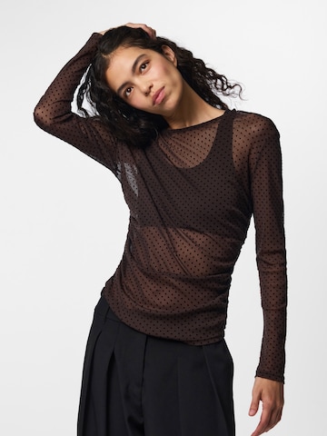 PIECES - Camiseta 'PCBOBO' en marrón