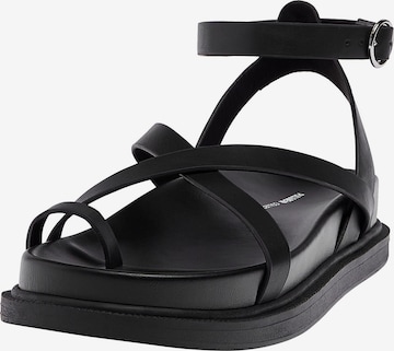 Pull&Bear T-bar sandals in Black: front