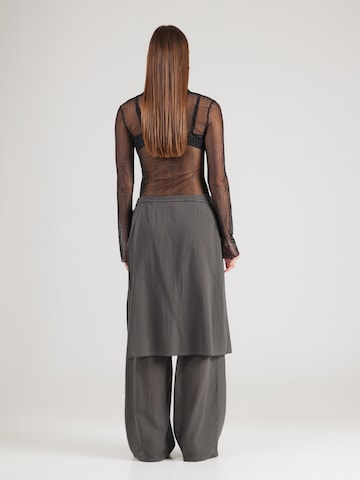 Wide leg Pantaloni di WEEKDAY in grigio