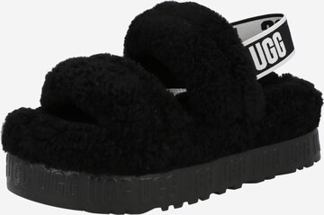 Ciabatta 'Fluffita' di UGG in nero: frontale