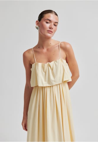Robe d’été SECOND FEMALE en jaune