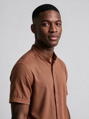 Antioch Slim fit Skjorta i brun