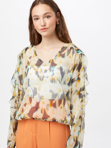 COMMA Blouse in Mixed colours: front