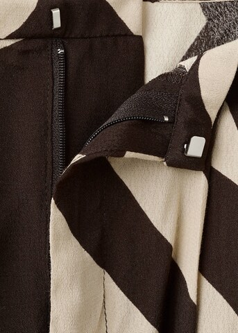 MANGO Regular Hose in Braun