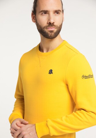 Schmuddelwedda - Sweatshirt em amarelo