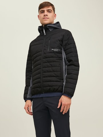 JACK & JONES - Chaqueta de entretiempo 'Berg' en negro: frente