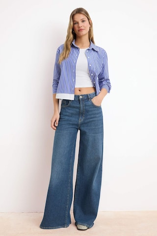 Trendyol - Blusa en azul
