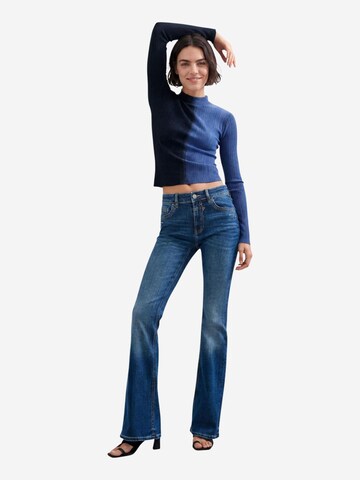 Desigual Flared Jeans 'DENIM_LINDSAY 26WWDD18' in Blauw