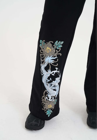 Ed Hardy - Pierna ancha Pantalón en negro