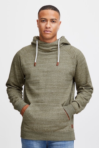 11 Project Sweatshirt 'Menzo' in Groen: voorkant