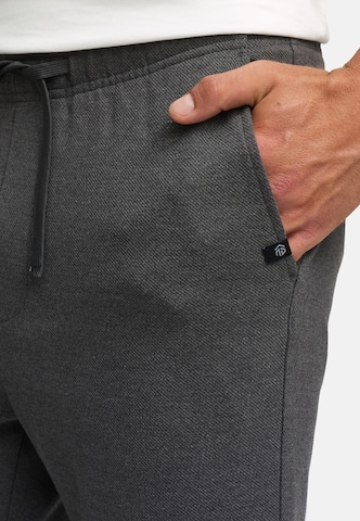 INDICODE JEANS Regular Chino 'Cowell' in Grijs