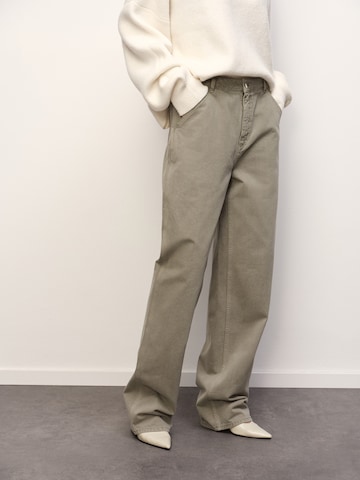 RÆRE by Lorena Rae Loosefit Τζιν σε πράσινο: μπροστά