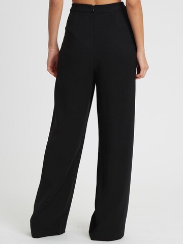 Tussah Wide leg Broek 'MILLY ' in Zwart: terug