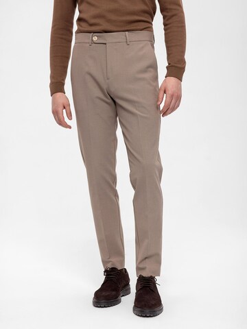 Antioch Regular Pants in Beige