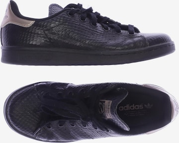 ADIDAS ORIGINALS Sneakers & Trainers in 37 in Black: front