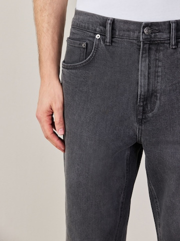 Next Ozke Kavbojke | siva barva