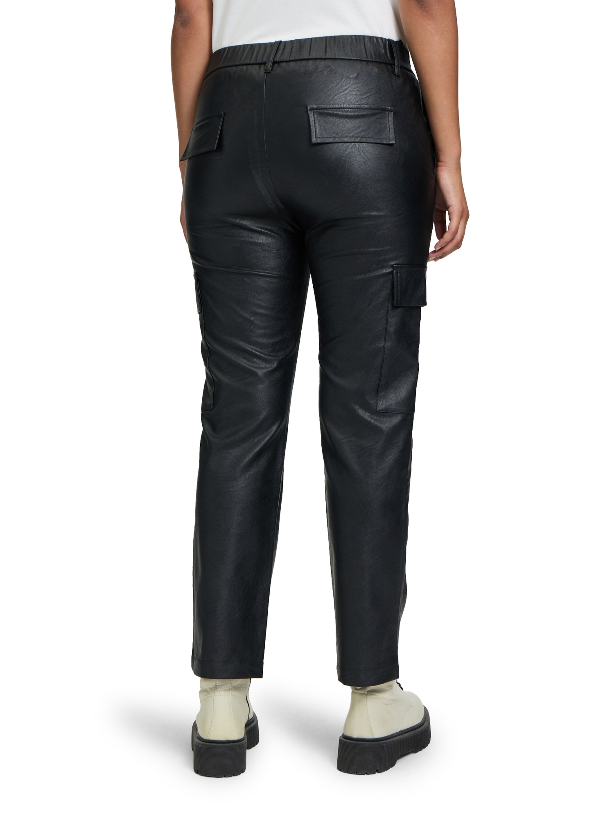 Cartoon Regular Cargobroek in Zwart