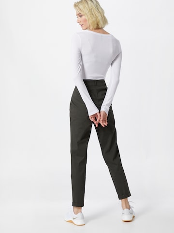 VERO MODA Tapered Pleat-Front Pants 'Eva' in Grey