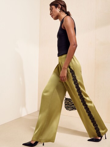 Wide Leg Pantalon à pince Friends Like These en vert