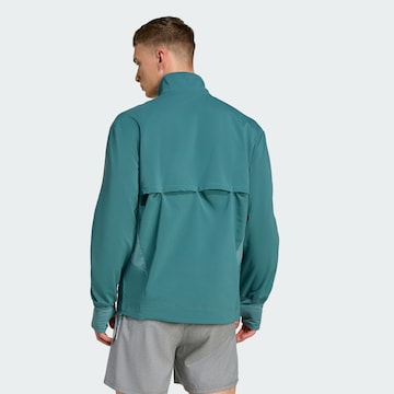 Giacca per l'allenamento 'Own The Run' di ADIDAS PERFORMANCE in verde