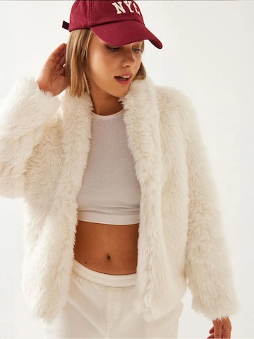 Bianco Lucci - Casaco de inverno em branco