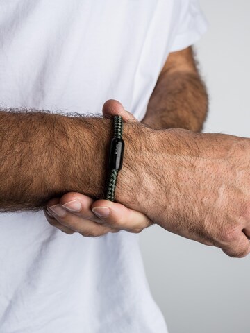 Akitsune Bracelet 'Portus' in Green: front
