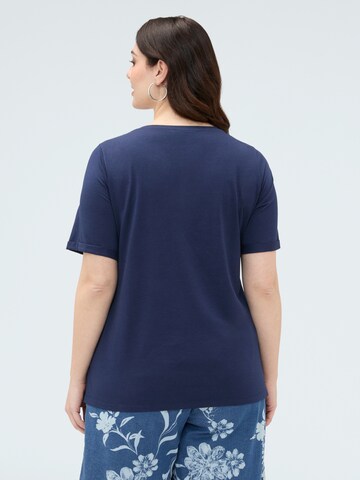Fiorella Rubino - Camiseta en azul