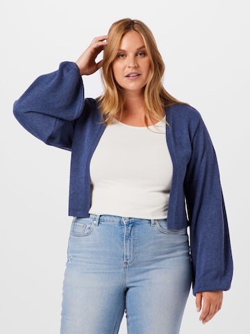 Cardigan NU-IN Plus en bleu : devant