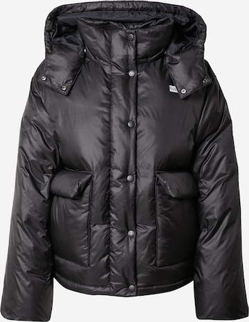 LEVI'S ® Winterjas 'Luna Core Puffer Short' in Zwart: voorkant