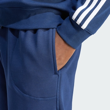 Effilé Pantalon 'VRCT' ADIDAS ORIGINALS en bleu