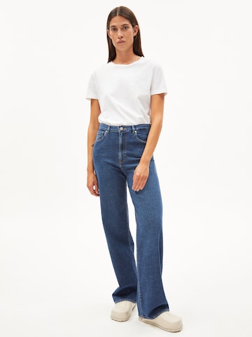 Wide Leg Jean 'Enija' ARMEDANGELS en bleu