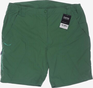 SALEWA Shorts in XXL in Green: front