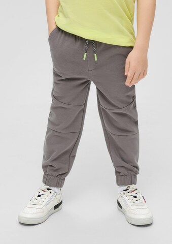 Tapered Pantaloni de la s.Oliver pe gri: față