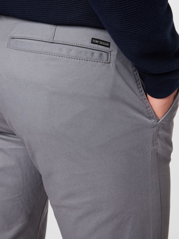 TOM TAILOR Regular Hose 'Travis' in Grau