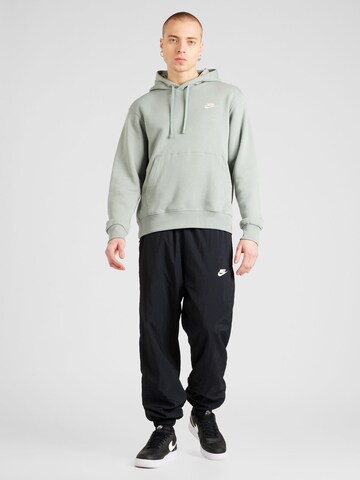 Nike Sportswear Sweatshirt 'Club Fleece' in Grün